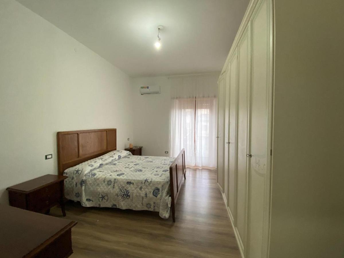 La Casa Di Gianfry Apartment Paola Ngoại thất bức ảnh